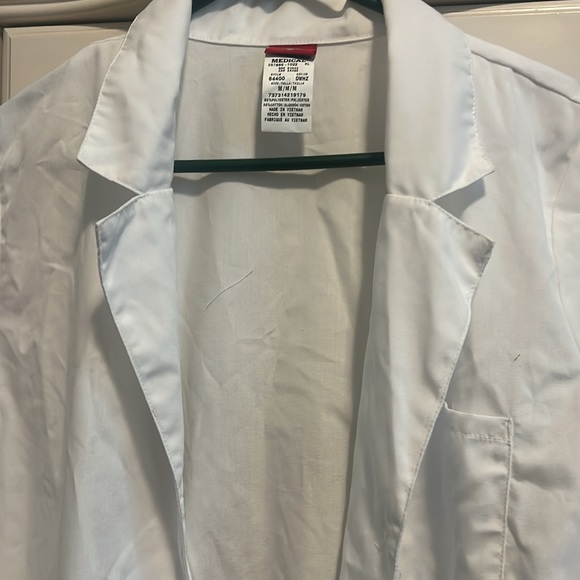 Lab coat! - Picture 4 of 7